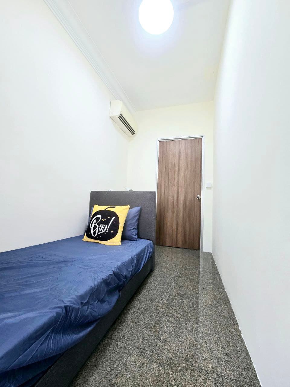 Common Room 2, Westcove